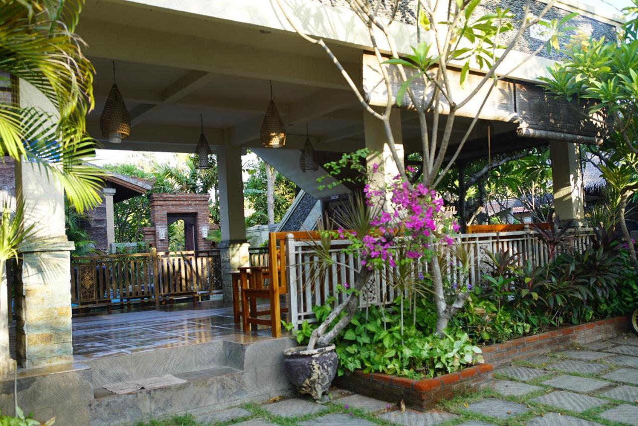 Oma In Pemuteran Bali Apartment Exterior photo