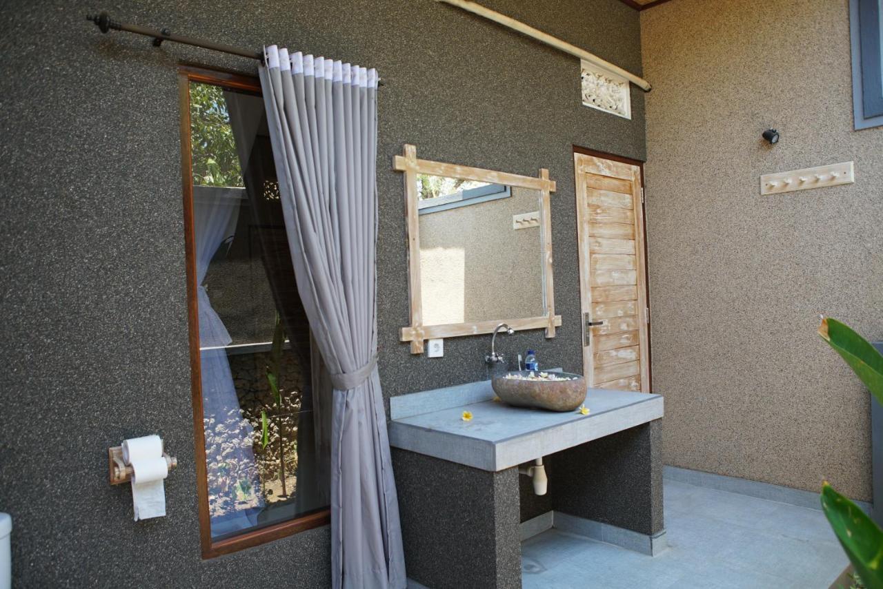 Oma In Pemuteran Bali Apartment Exterior photo