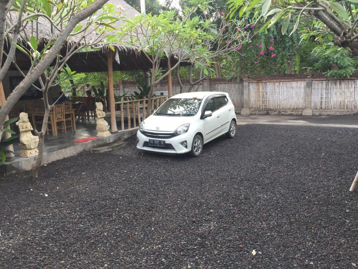 Oma In Pemuteran Bali Apartment Exterior photo