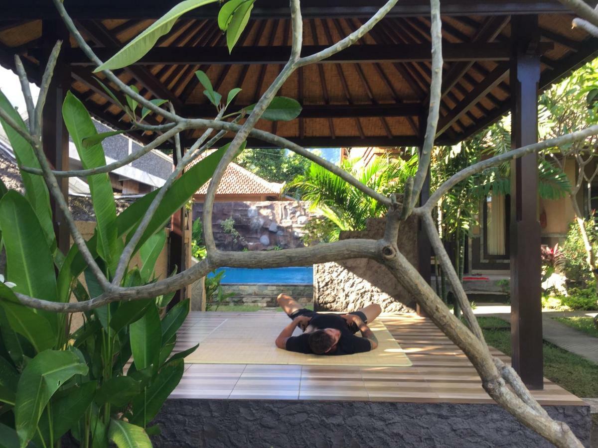 Oma In Pemuteran Bali Apartment Exterior photo
